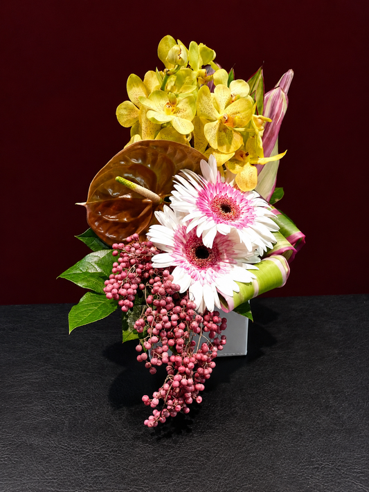 arrangement j-84